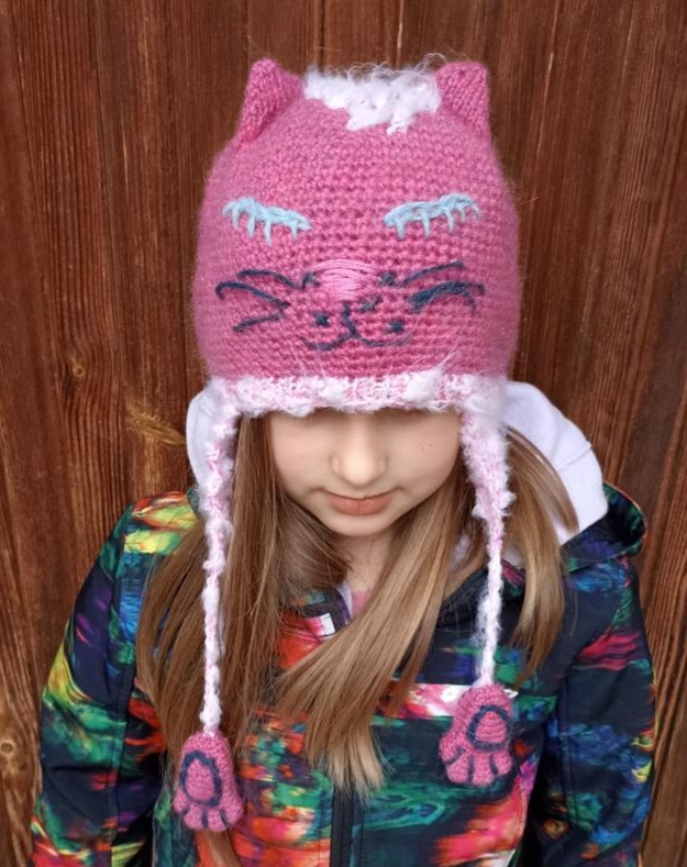 Háčkovaná čepice Spící kočička